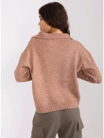 Hnědý dámský svetr s límečkem (2349)