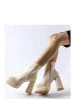 Boty na podpatku model 204728 Solea Boty na podpatku model 204728 Solea