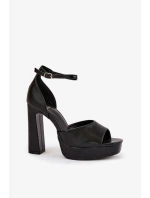 Sandály na podpatku  model 209893 Step in style