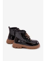 Dětské zateplené lakované kotníkové botky s medvídkovou připínkou – černé Jovellea