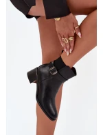 Dámské kotníkové boty Sylira na sloupku s páskem a přezkou – černé