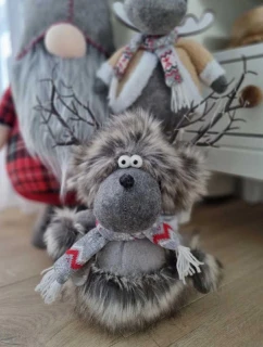 FURNISHED RENNIFER WITH ILLUMINATED TORCH Grey 20x35x47CM dětské