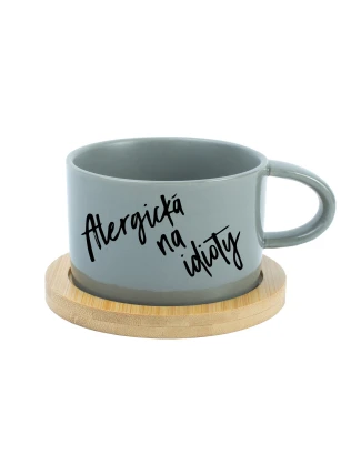 ALERGICKÁ NA IDIOTY - šedý hrníček makronka 200 ml