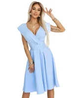 348-12 SCARLETT - Rozšířené midi šaty s obálkovým výstřihem a páskem - MODRÉ