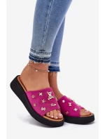 Dámské Zamszové Pantofle S Připínkami Fuchsie Vinceza 66741