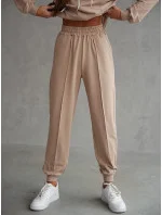 Béžový dámský teplákový komplet - mikina se stojáčkem a kalhoty (82162) Béžový dámský teplákový komplet - mikina se stojáčkem a kalhoty (82162)