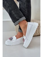 Kožené dámské mokasíny s třásněmi na platformě a klínu bílé Eleazetta