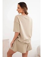 Dámský viskózový komplet s máslovým efektem: top s krátkým rukávem a kraťasy s vysokým pasem camelový