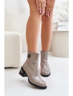 Lakované Boty Na Podpatku Zateplené MR880-093 Šedé Lakované Boty Na Podpatku Zateplené MR880-093 Šedé