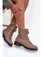 Kožené Dámské Kotníkové Boty S Ozdobnými Květinami Izolované Béžové Belverine