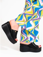 Exkluzívní černé dámské  nazouváky na klínku