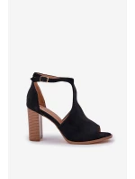 Sandály Na Podpatku Z Eko Semiše Černé Lanadriena Sandály Na Podpatku Z Eko Semiše Černé Lanadriena
