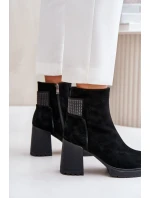 Semišové Kozačky Na Podpatku Zateplené D&A CR42-106 Černé