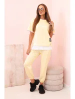 Dámská máslová souprava s krátkým rukávem a kalhotami žlutý