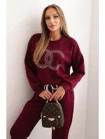 Dámský komplet z viskózy s ozdobným motivem a kalhotami švestkový