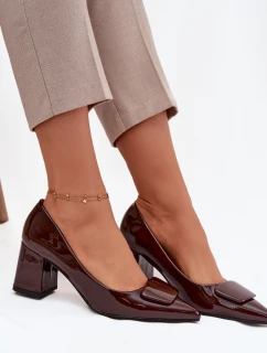 Dámské lakované lodičky na blokovém podpatku s ozdobou Isoline – čokoládové