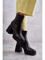 Dámské kozačky na robustních podpatcích se zipem černá Carrera