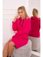 Šaty s kapucí a bočním rozparkem fuchsiová Šaty s kapucí a bočním rozparkem fuchsiová