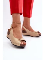 Dámské Lehké Sandály Na Klinu Comfort Shoes Béžové Efravia