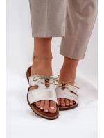 Dámské kožené sandály na plochém podpatku Zazoo 3022 zlaté oprané Dámské kožené sandály na plochém podpatku Zazoo 3022 zlaté oprané