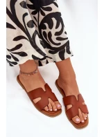 Dámské ploché pantofle s výřezy – camel