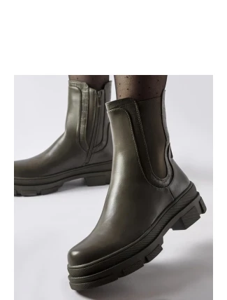 Boty model 206516 Solea Boty model 206516 Solea