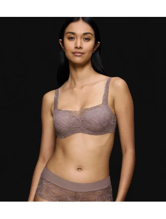 Body Make-Up Illusion Lace Balconette - GRAY - TRIUMPH GRAY - TRIUMPH Body Make-Up Illusion Lace Balconette - GRAY - TRIUMPH GRAY - TRIUMPH