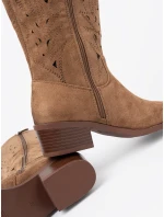 Trendy kozačky hnědé dámské na širokém podpatku Trendy kozačky hnědé dámské na širokém podpatku