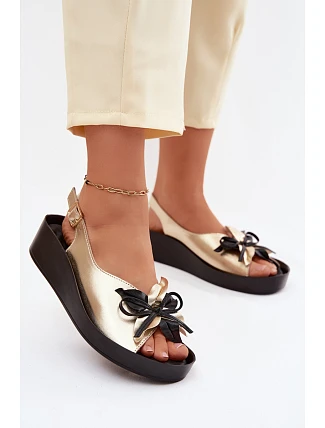 Kožené dámské sandály s ozdobou S.Barski KV61-6045 Zlaté