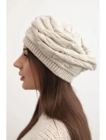 Dámská zimní čepice z vlny s ozdobným vzorem a kamínky K397 béžová