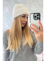 Tenká čepice Oliwia K252 bílá