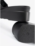 Výborné černé dámské  nazouváky platforma