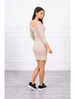 Pruhované vypasované šaty v béžové barvě Pruhované vypasované šaty v béžové barvě