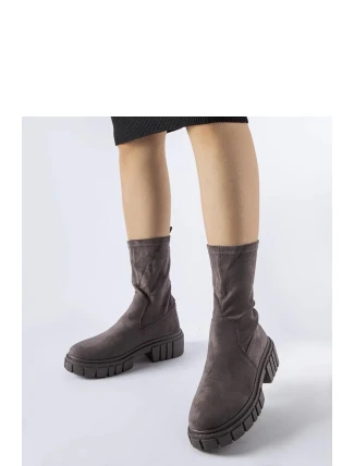 Boty model 206503 Solea Boty model 206503 Solea