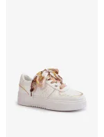 Dámské tenisky na platformě s ozdobným šněrováním bílé Mistra