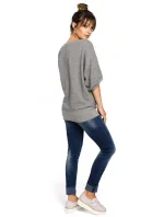 B048 Halenka nadměrné velikosti se zavinovacími detaily - pudrová