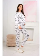 Sada s nápisy bílé barvy