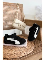 Dětské sportovní boty s přezkou Černo-bílé Perrin