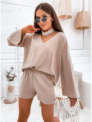 Lněný dámský komplet v barvě cappuccino - oversize halenka a šortky (752) Lněný dámský komplet v barvě cappuccino - oversize halenka a šortky (752)