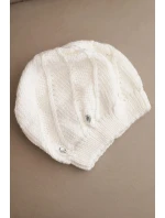 Dámská zimní čepice z vlny s ozdobnými krystaly K461 bílá