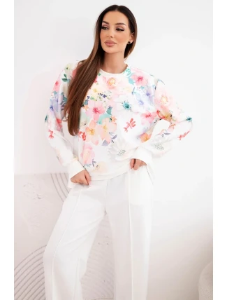 Dámský máslový viskózový komplet s květinovým vzorem a širokými nohavicemi bílý
