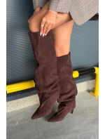 Dámské kozačky na jehlovém podpatku bez zapínání v čokoládové barvě Mavilla