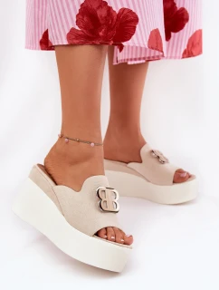 Sandal na platformě a klínu s ozdobou béžové Tanonea