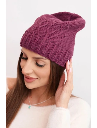 Dámská zimní čepice z vlny s ozdobným ražením K474 tmavě fialová