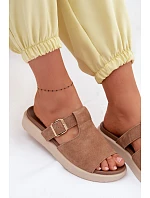 Kožené dámské sandály na platformě se zlatou sponou Camel Zemela Kožené dámské sandály na platformě se zlatou sponou Camel Zemela