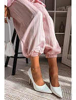 Klasické lakované lodičky z imitace kůže bílé Odira