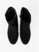 Klasické  kotníčkové boty černé dámské na širokém podpatku