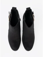 Designové černé dámské kotníčkové boty na širokém podpatku Designové černé dámské kotníčkové boty na širokém podpatku