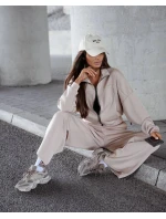 Béžový dámský komplet - mikina se stojáčkem a široké kalhoty (821109) Béžový dámský komplet - mikina se stojáčkem a široké kalhoty (821109)