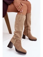 Zateplené dámské kozačky na podpatku s prošitím béžové Alessara